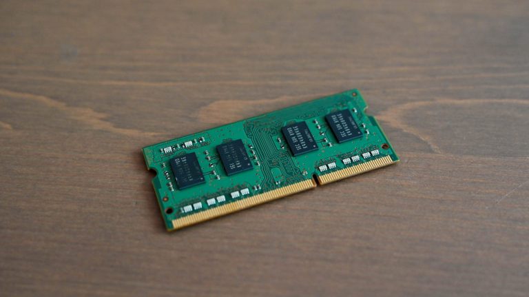 RAM ECC : pouvez-vous utiliser la RAM la plus fiable de votre PC ?