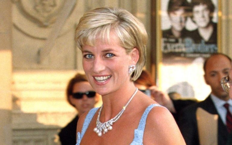 Les bijoux de la princesse Diana seront vendus aux enchères pour lever des fonds pour l’aide à la guerre en Ukraine