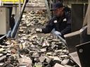 Matériau de batterie recyclé dans une usine de Li-Cycle Holdings Corp. 