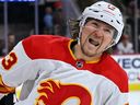 L'ailier droit des Flames de Calgary, Tyler Toffoli, a été nommé capitaine d'Équipe Canada pour le championnat mondial 2023 de l'IIHF en Finlande et en Lettonie.