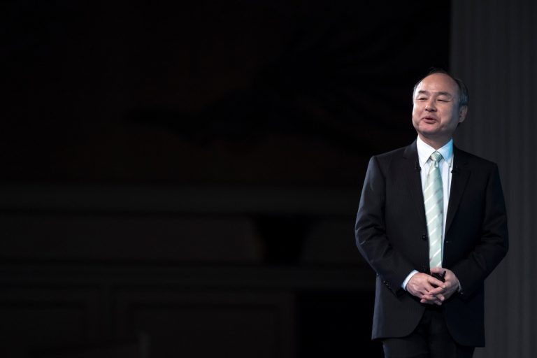 La perte annuelle du SoftBank Vision Fund passe à 32 milliards de dollars en raison de la réduction de la valorisation des startups