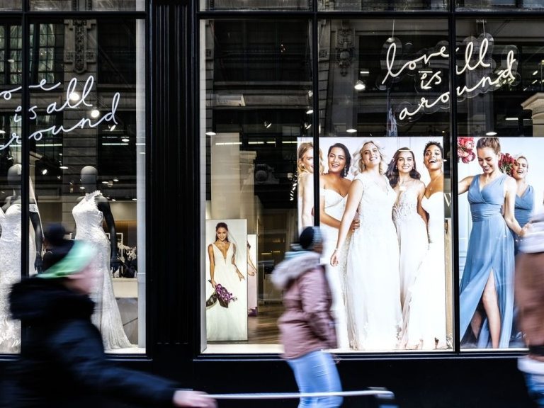 David’s Bridal dépose le bilan et pourrait fermer tous les magasins