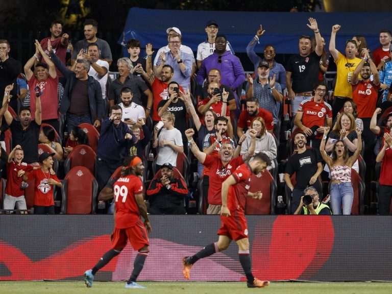 Le Toronto FC impose des interdictions permanentes à quatre supporters après des violences au BMO Field