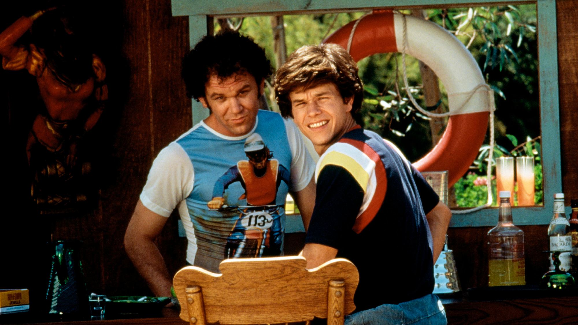 John C. Reilly et Mark Wahlberg dans Boogie Nights