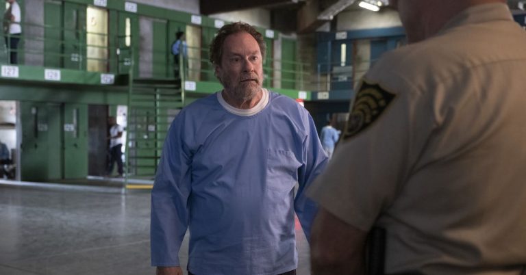  Fuches a l'air différent sur Barry maintenant.  C'est ce que voulait Stephen Root
