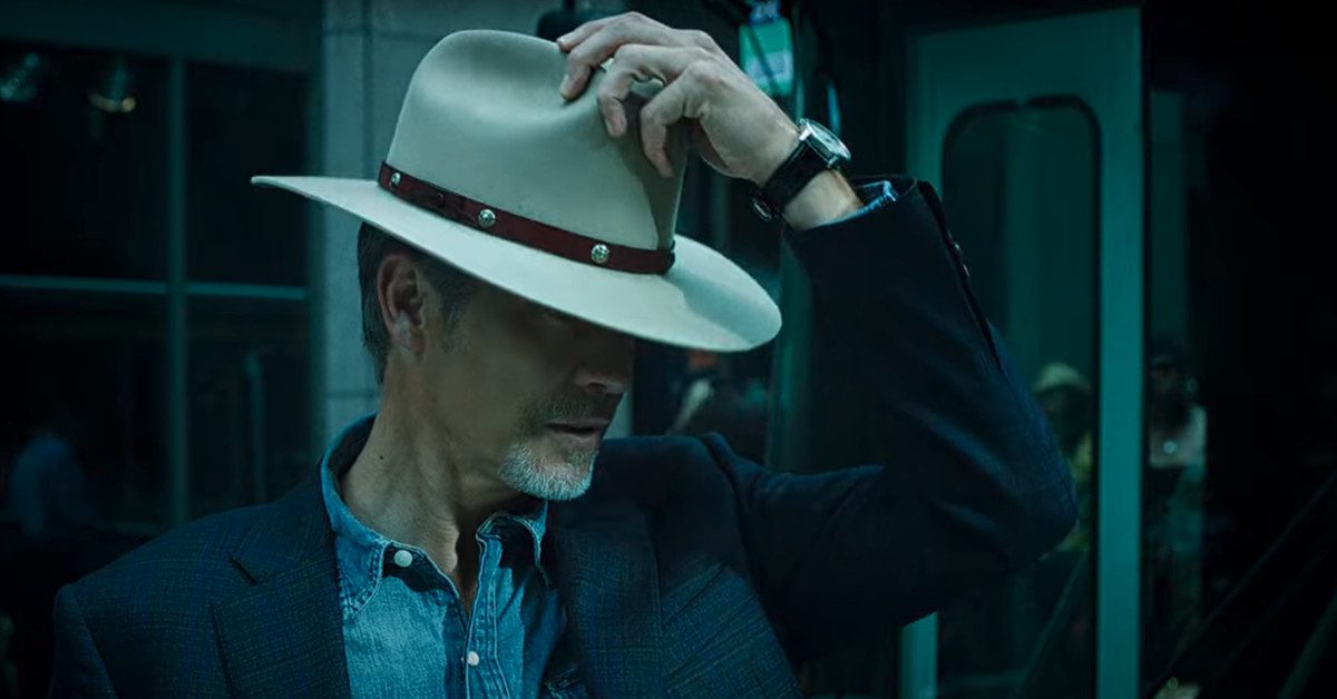 Retours justifiés le 18 juillet mais QUE se passe-t-il avec le chapeau de Raylan ?
