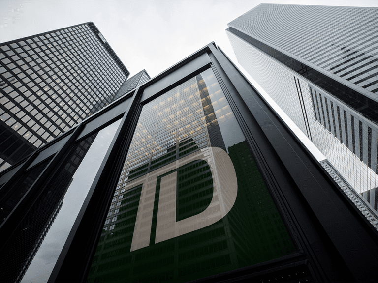 Les fonds de couverture canadiens se heurtent à un barrage routier à la Banque TD alors que la politique de risque limite les ventes