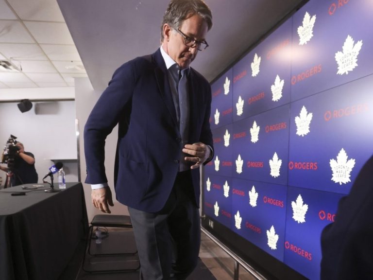 Shanahan sur la sellette alors que le président des Maple Leafs cherche enfin à bien faire les choses