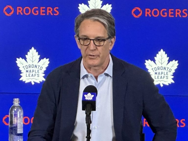 Qui dirige les Maple Leafs?  Il est impératif que les joueurs et les agents sachent bientôt