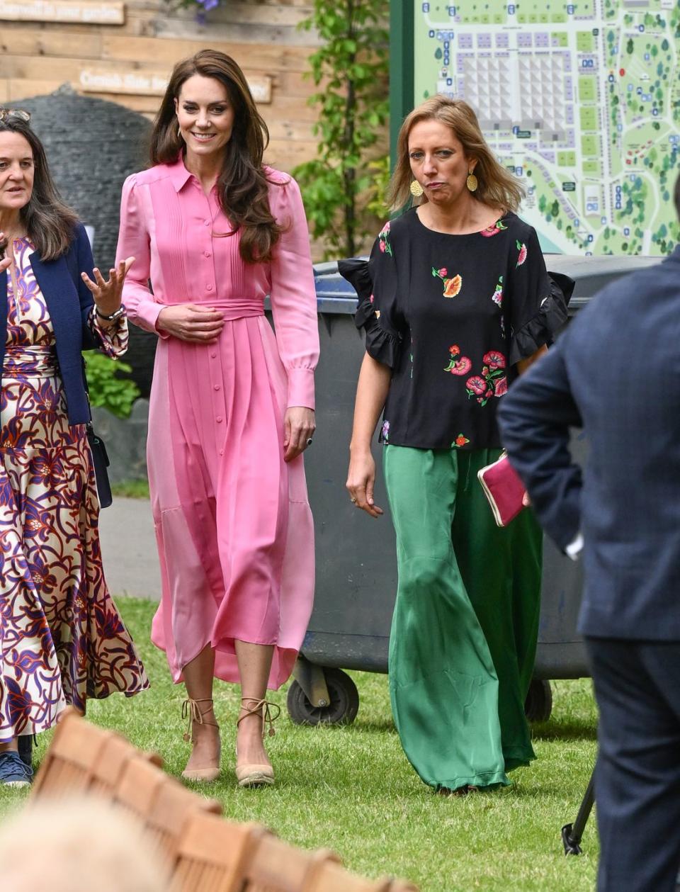 londres, angleterre 22 mai catherine, la princesse de galles assiste à l'exposition de fleurs de chelsea 2023 à l'hôpital royal de chelsea le 22 mai 2023 à londres, angleterre photo de jeff spicergetty images