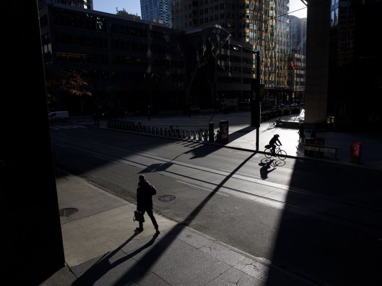 La crise bancaire américaine jette un froid sur les banques canadiennes qui entrent dans leurs bénéfices cette semaine