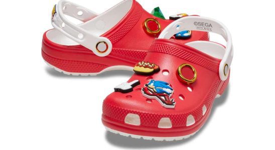 Sonic The Hedgehog Crocs est maintenant disponible