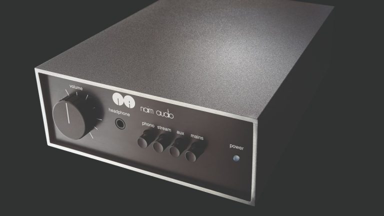 Naim Nait 50 est un ampli stéréo Naim 1 iconique retravaillé de 1973 et j’en veux un