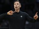 Steve Nash pourrait-il être la prochaine réponse d'entraîneur pour les Raptors?