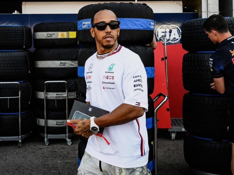 Lewis Hamilton dit que le nouvel accord avec Mercedes est proche, pas de discussions avec Ferrari