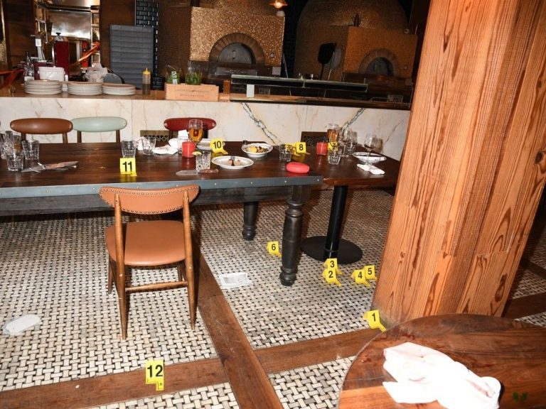 Le tireur semblait savoir exactement où la victime était assise dans un restaurant de la région de Montréal