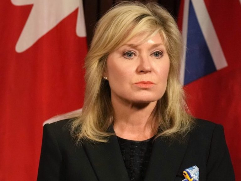 La mairesse de Mississauga, Bonnie Crombie, veut que le gouvernement fédéral change les paroles d’O Canada pour la réconciliation