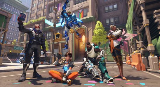 L'équipe Overwatch 2 annonce l'événement du mois de la fierté et prévoit de revoir les identités des personnages plus âgés