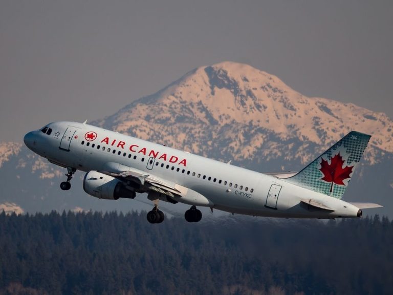 Bell offrira la messagerie gratuite aux membres Aéroplan sur les vols d’Air Canada