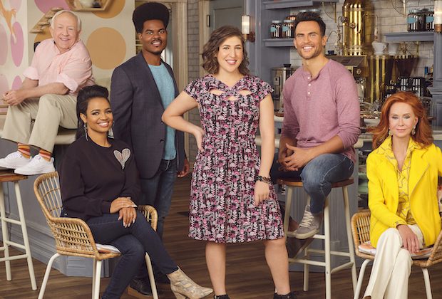 Call Me Kat annulé: Mayim Bialik Comedy ne revient pas pour la saison 4