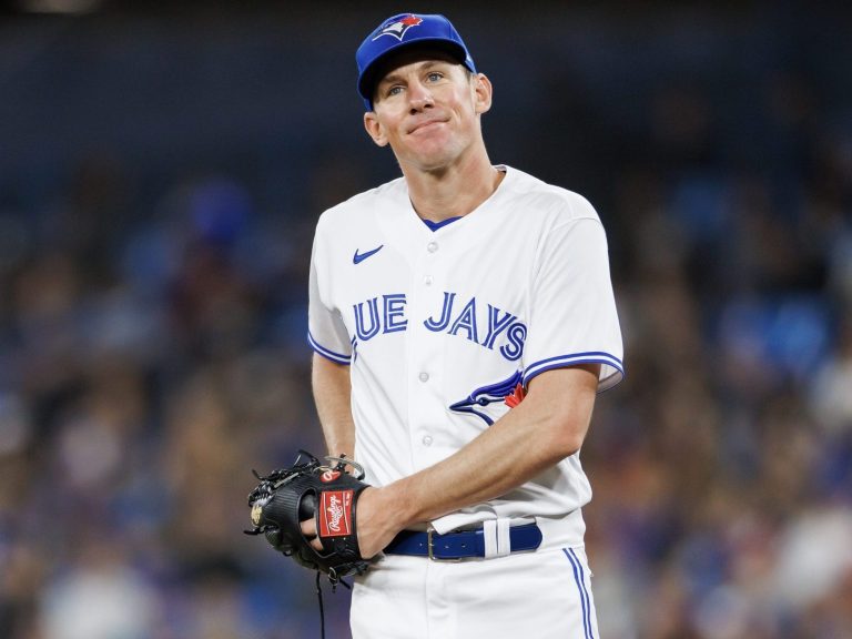 Chris Bassitt des Blue Jays fond en pirogue après des appels manqués de l’arbitre du marbre