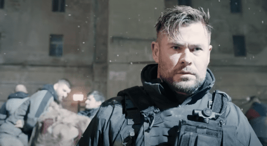 Chris Hemsworth a été incendié pour Extraction 2, et c'était réel