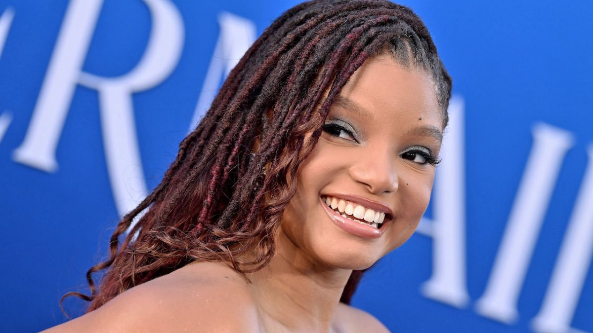 Découvrez comment Zendaya et Chloe Bailey ont soutenu le moment du tapis rouge de la petite sirène de Halle Bailey
