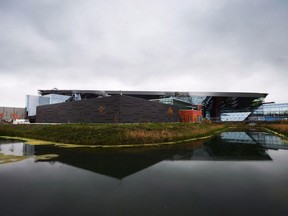 Le complexe du Centre de la sécurité des télécommunications Canada (CSTC) est photographié à Ottawa le 15 octobre 2013.