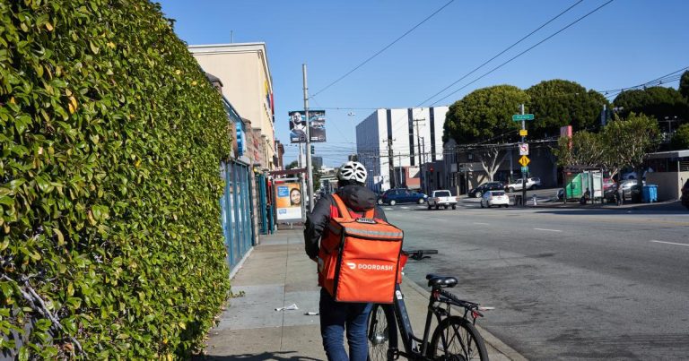 DoorDash fait face à un procès l’accusant de facturer davantage les utilisateurs d’iPhone pour la livraison