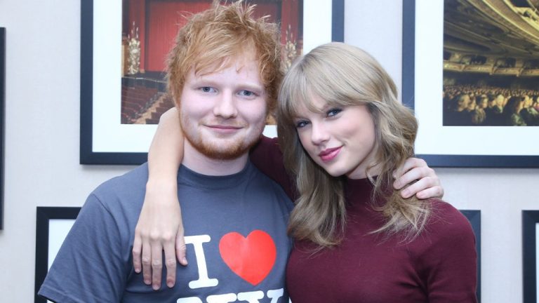 Ed Sheeran dit que son amitié avec Taylor Swift est comme une "thérapie": "Elle est fondamentalement dans la même sphère"
