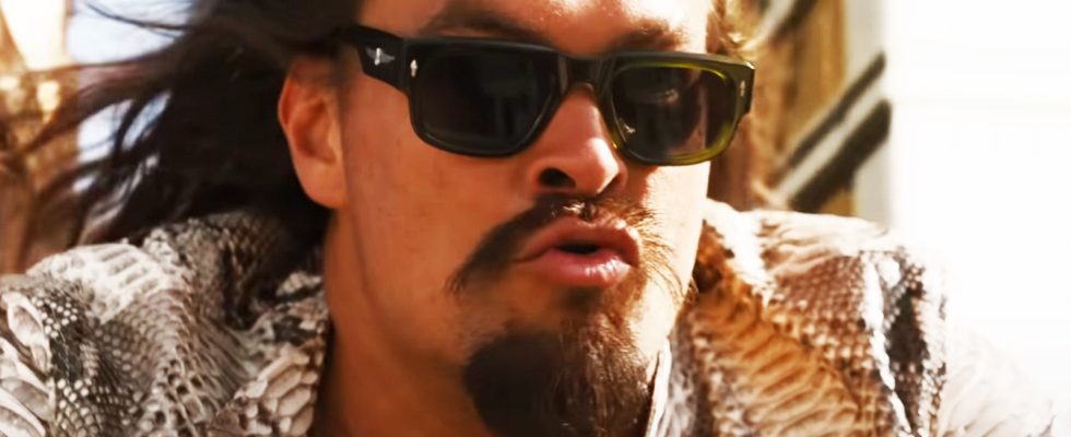 Jason Momoa a improvisé sa fausse dent dans une scène de combat X rapide