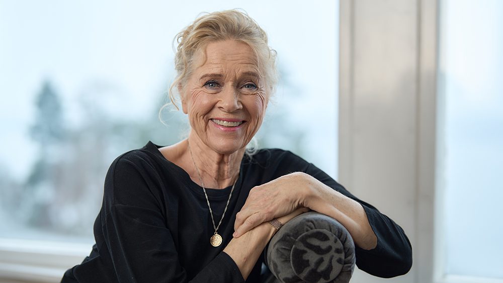 « Je ne suis pas une légende » : Liv Ullmann révèle la personne derrière « Persona » dans « A Road Less Travelled »
	
	
