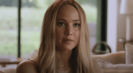 Jennifer Lawrence est "morte de rire" à cause de la vraie publicité Craigslist qui a inspiré sa comédie R-Rated sur la séduction d'un adolescent de 19 ans le plus populaire à lire absolument Inscrivez-vous aux newsletters Variété Plus de nos marques