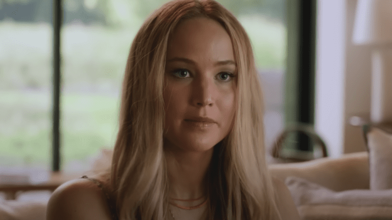 Jennifer Lawrence est "morte de rire" à cause de la vraie publicité Craigslist qui a inspiré sa comédie R-Rated sur la séduction d'un adolescent de 19 ans le plus populaire à lire absolument Inscrivez-vous aux newsletters Variété Plus de nos marques
	
	
