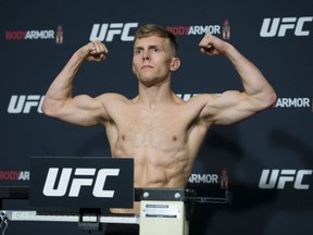 Brad (Superman) Katona a fait son entrée à l'UFC en remportant la saison 27 de 