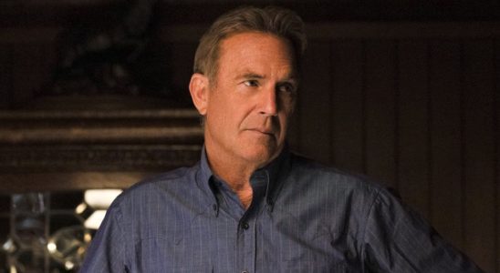 Kevin Costner aurait été "stupéfait" par sa femme qui divorce, une source dit qu'il n'y a pas eu de tricherie