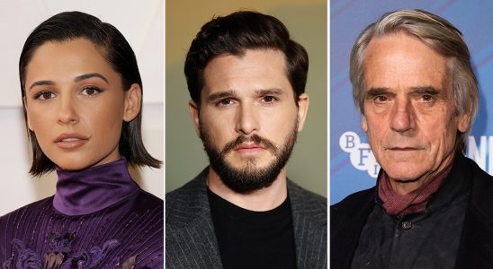 Kit Harington, Naomi Scott, Jeremy Irons Romance Epic "Eternal Return" sur le marché de Cannes (EXCLUSIF) Les plus populaires doivent être lus Inscrivez-vous aux newsletters Variety Plus de nos marques