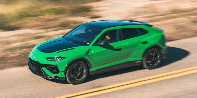 La Lamborghini Urus Performante 2023 porte bien son nom