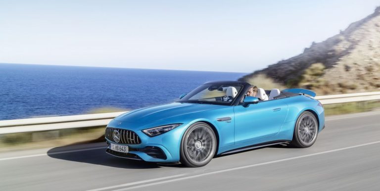 La Mercedes-AMG SL43 2023 inspirée de la F1 se dirige vers les États-Unis