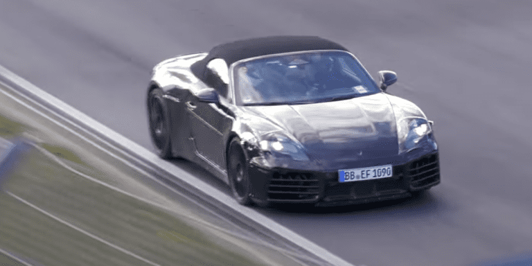 La Porsche 718 Boxster électrique fait le tour du Nürburgring