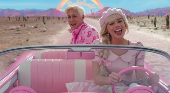 La bande-annonce de Barbie trouve Margot Robbie dansant, chantant et traversant une crise existentielle