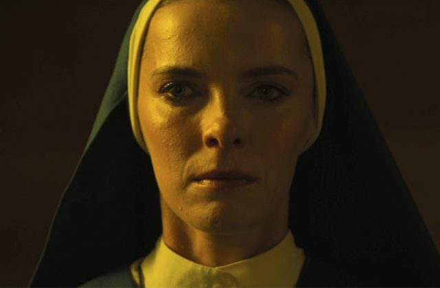 La performance de Betty Gilpin dans Mrs. Davis’ — Finale de la saison de l’épisode 8