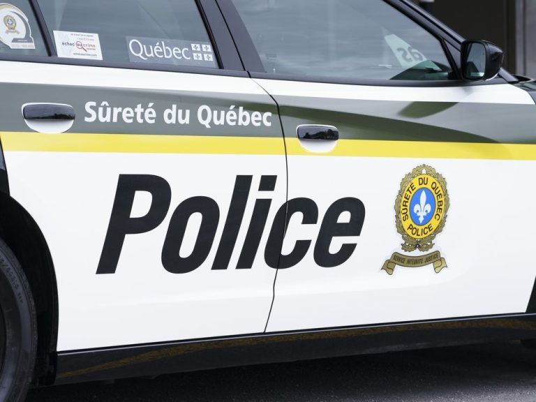 La police enquête sur la mort d’un homme de Gaspé retrouvé coincé sous un tracteur agricole