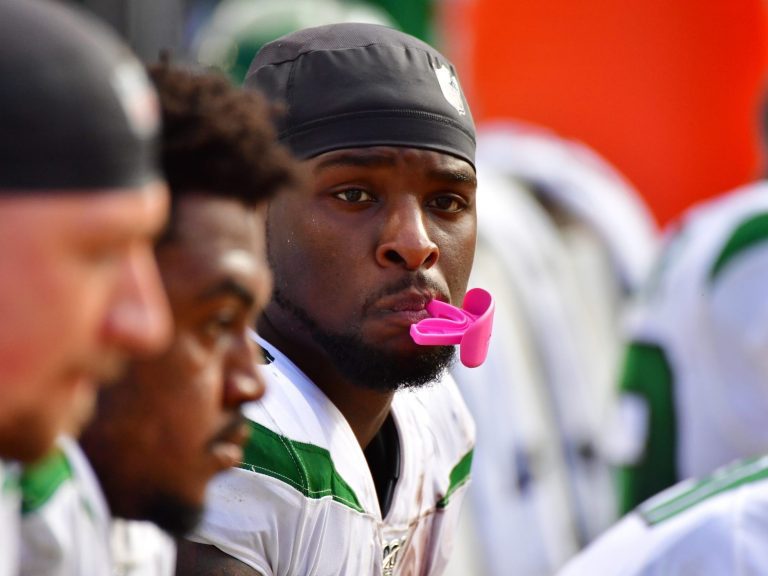 L’ancien porteur de ballon des Steelers et des Jets Le’Veon Bell dit qu’il a fumé de la marijuana avant les matchs