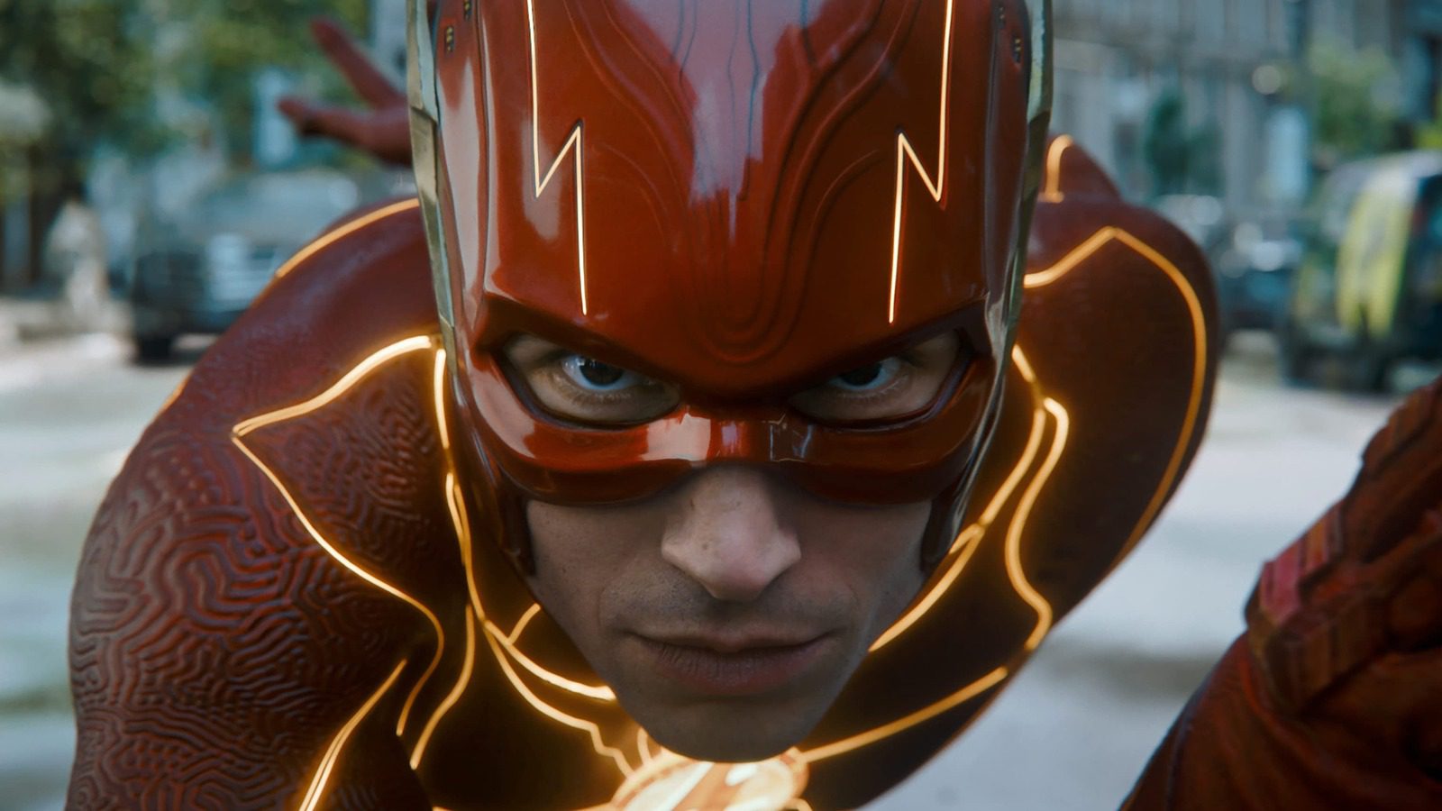 Le directeur de Flash dit que la star Ezra Miller ne sera pas refondue dans une suite possible
