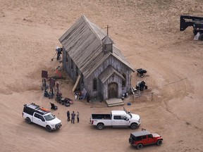 Cette photo aérienne montre le plateau de tournage de 