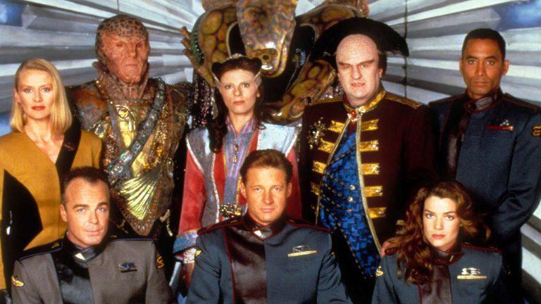 Le film d'animation Babylon 5 annoncé par le créateur J. Michael Straczynski
