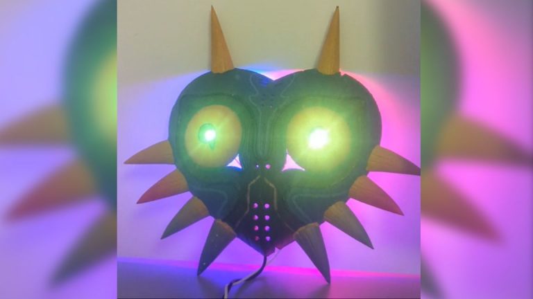 Le masque de Majora alimenté par Raspberry Pi clignote en musique