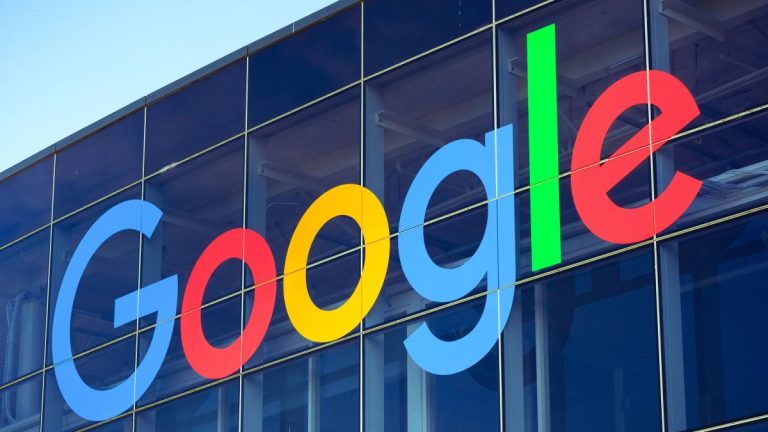 « Le parrain de l’IA » quitte Google et sonne l’alarme – voici pourquoi