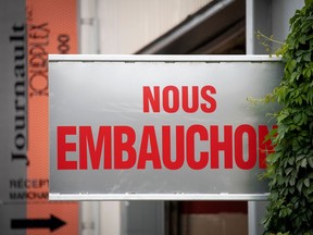 Alors que le nombre de Québécois anglophones a augmenté au cours des cinq dernières années, le taux de chômage des anglophones a également augmenté, selon une nouvelle étude.